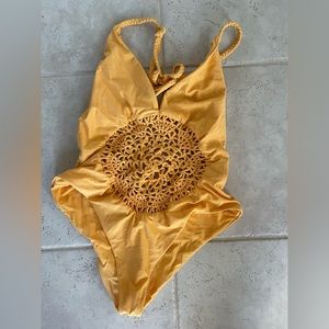 Frankieʻs Bikinis one piece